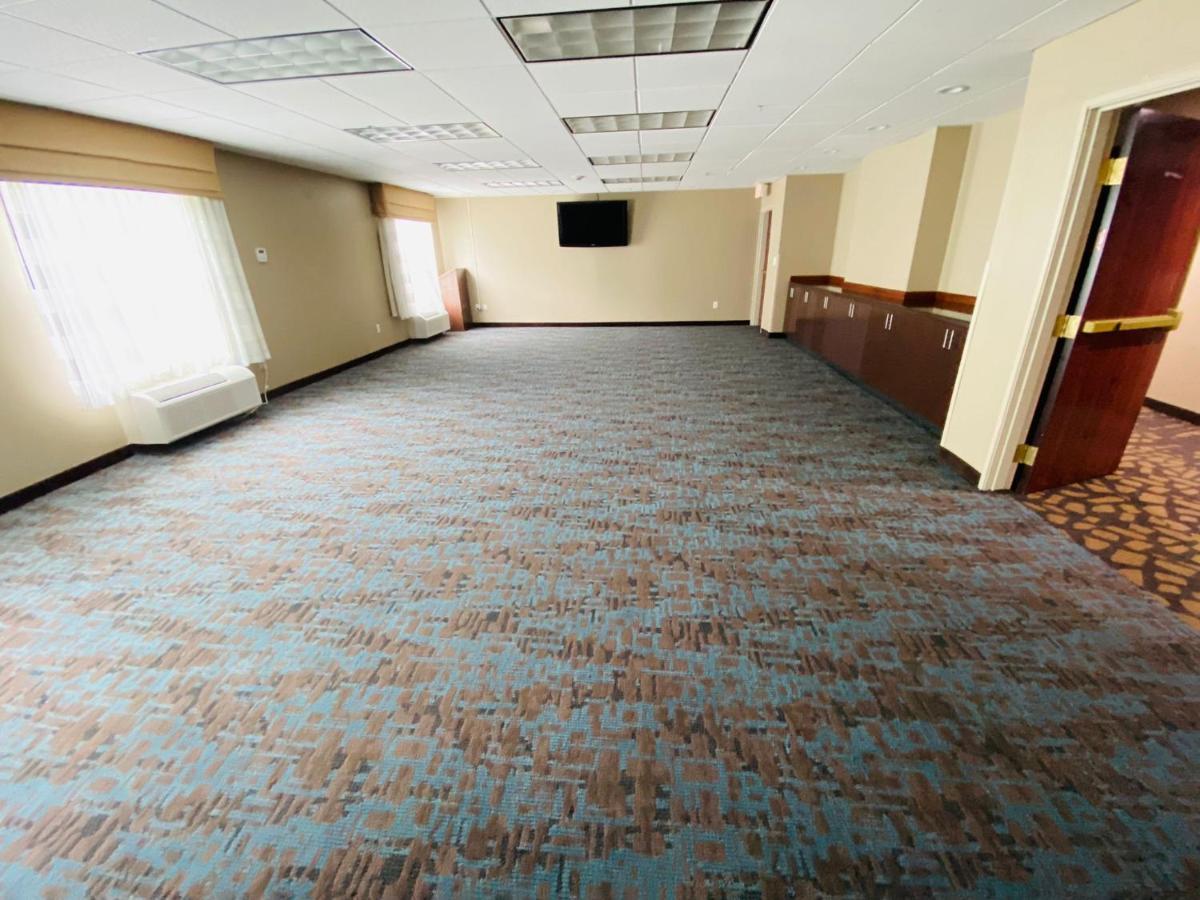 Sleep Inn & Suites Jacksonville Near Camp Lejeune Екстериор снимка