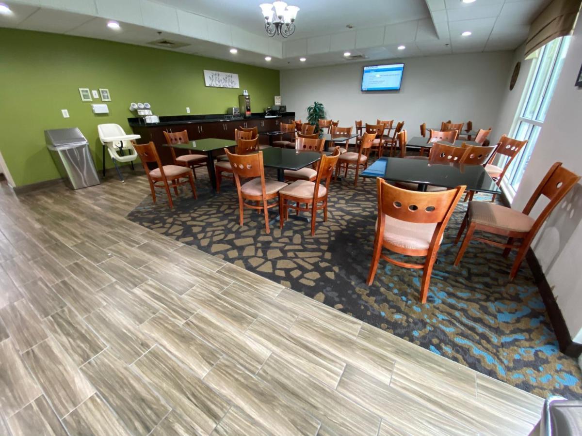 Sleep Inn & Suites Jacksonville Near Camp Lejeune Екстериор снимка