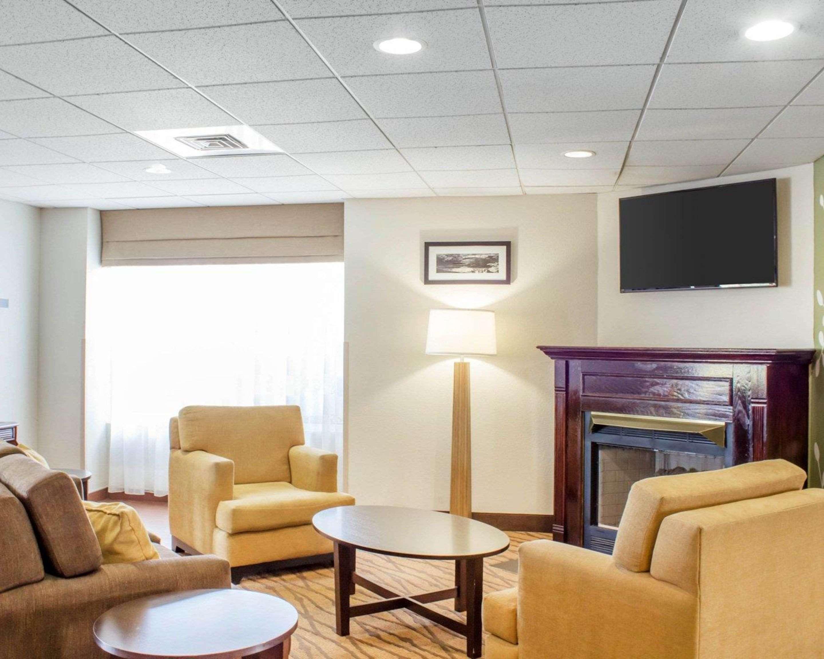 Sleep Inn & Suites Jacksonville Near Camp Lejeune Екстериор снимка