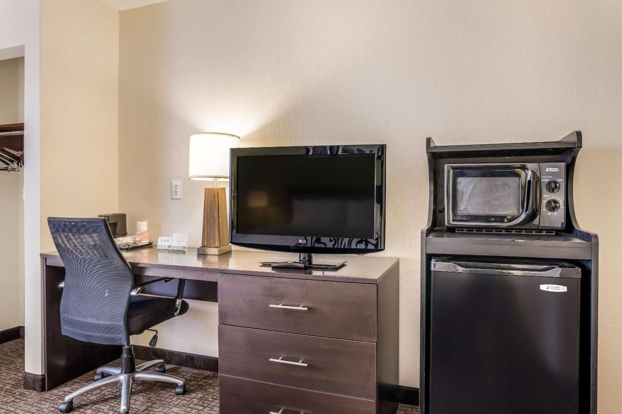 Sleep Inn & Suites Jacksonville Near Camp Lejeune Екстериор снимка