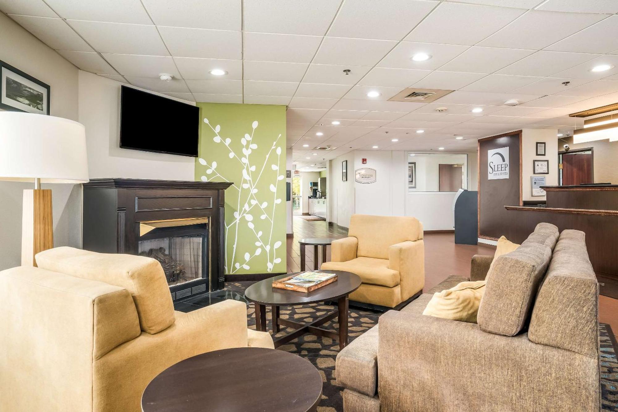 Sleep Inn & Suites Jacksonville Near Camp Lejeune Екстериор снимка